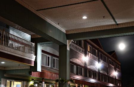 Sternwheeler & Conference Centre, Trademark By Wyndham 3* Whitehorse